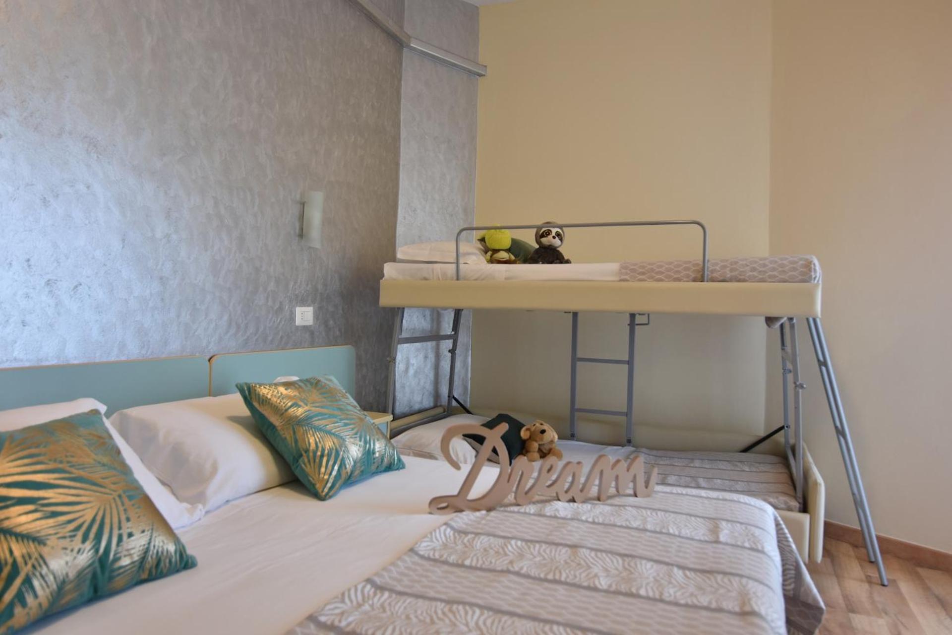 Hotel Jumbo Rimini Esterno foto